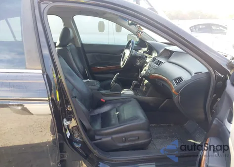 2011 Honda Accord 2.4 Ex-L z USA, uszkodzony, nr VIN 1HGCP2F89BA091057